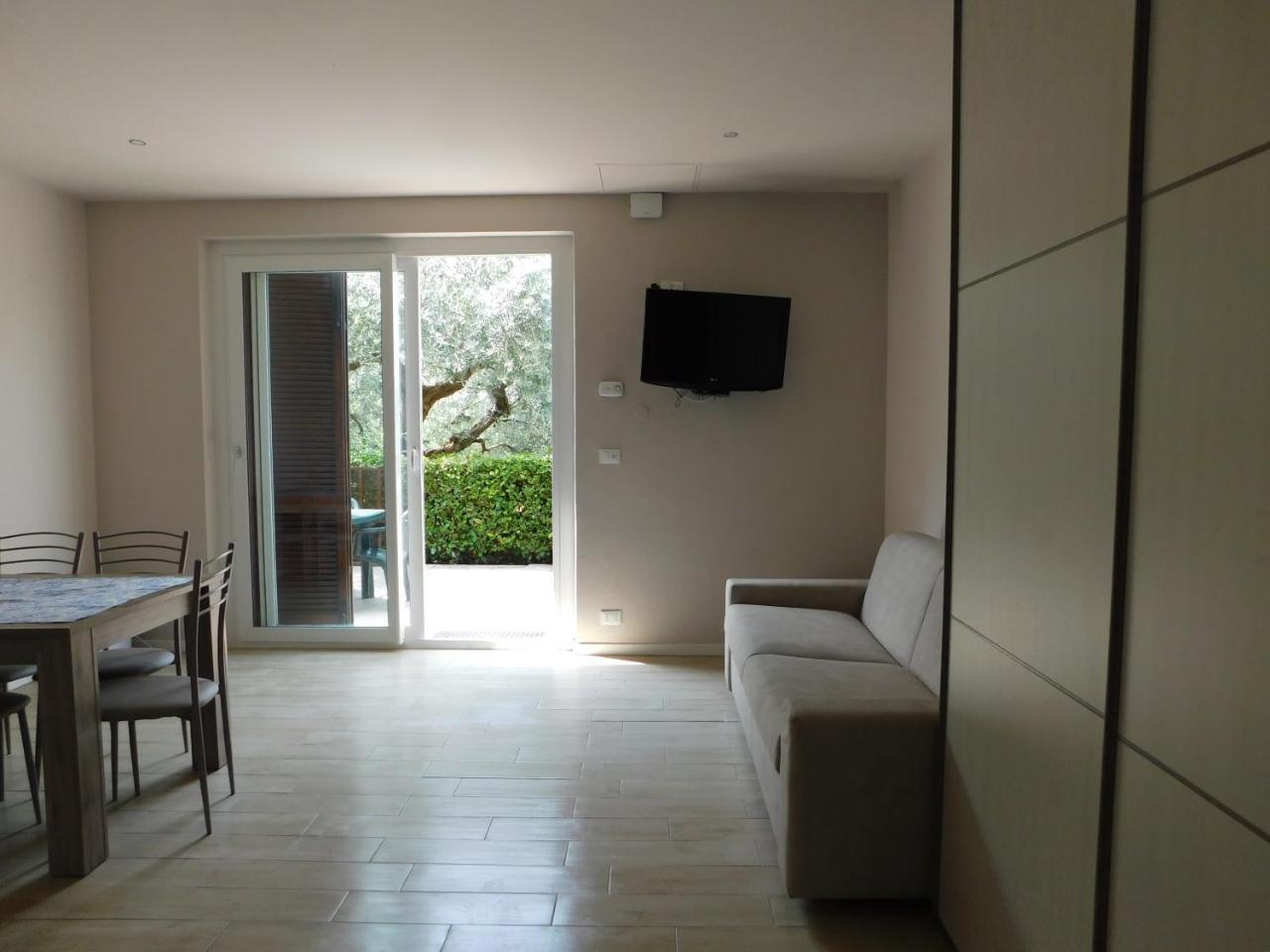 Holidays Residence Lazise Bagian luar foto